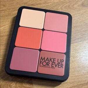 Barely used Makeup Forever HD skin face essentials palette